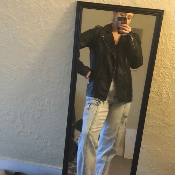 Soft leather jacket - Picture 3 of 3